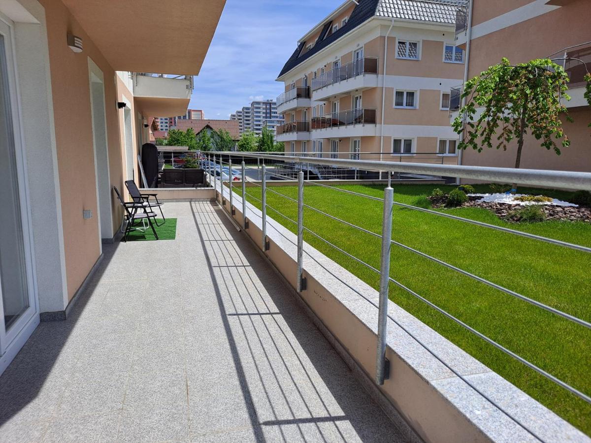 Green View Bella Vista Брашов Екстериор снимка